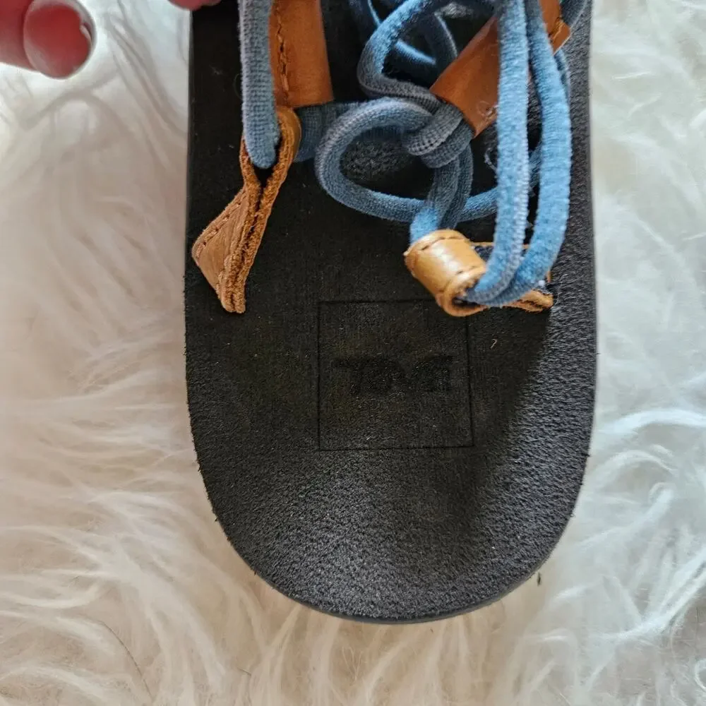 Teva Voya Infinity Sandals Size 7